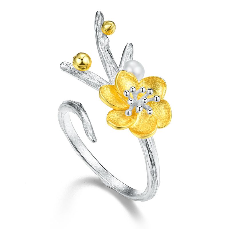 anillo flor de ciruelo con perla blanca