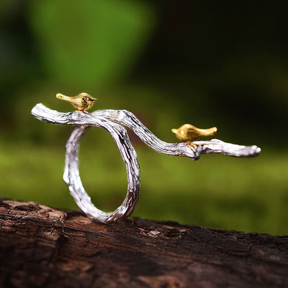 Anillo la historia de amor de dos pájaros