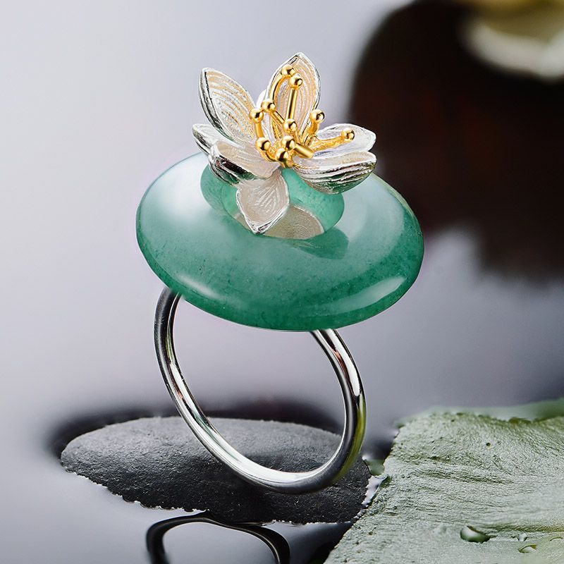 Anello Lotus Whispers con pietra avventurina