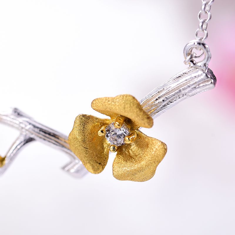 Collar Flor De Ciruelo De Invierno de plata de ley y oro 18k, Calidad Española, 100% Hecho a Mano para mujeres