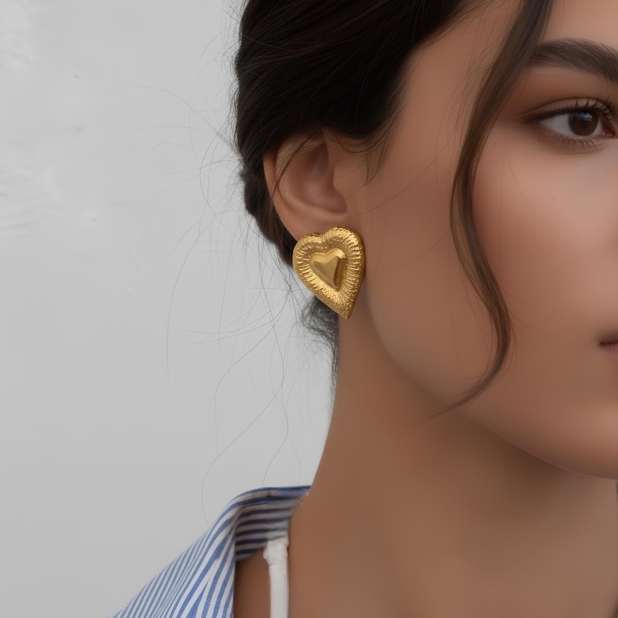 Pendientes Corazón Martillado